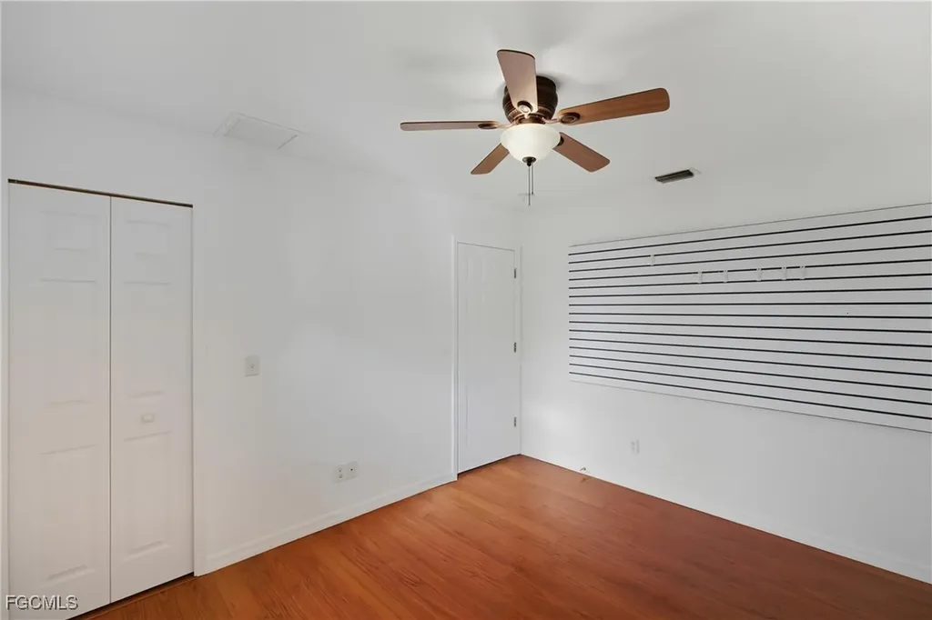321 SE 30th Street Cape Coral FL 33904