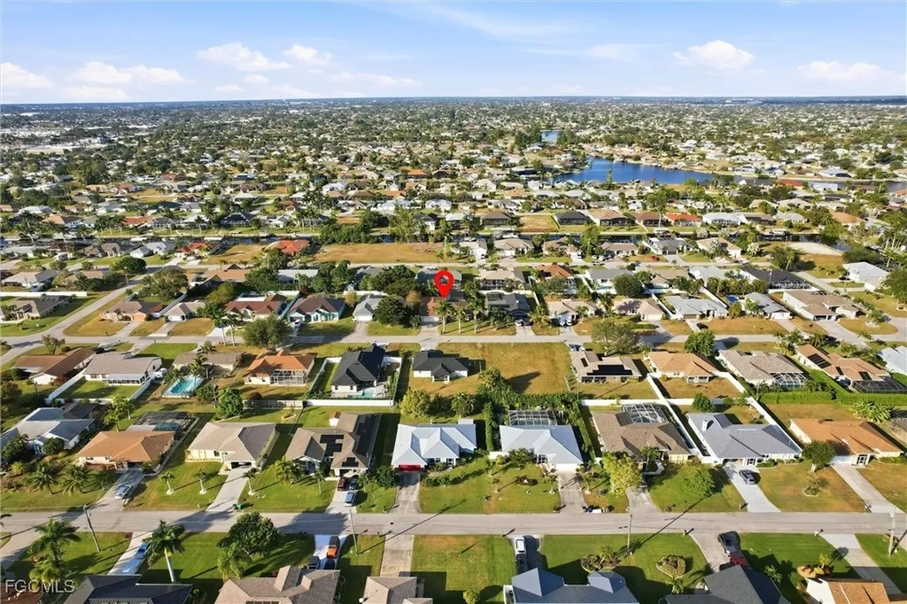 321 SE 30th Street Cape Coral FL 33904