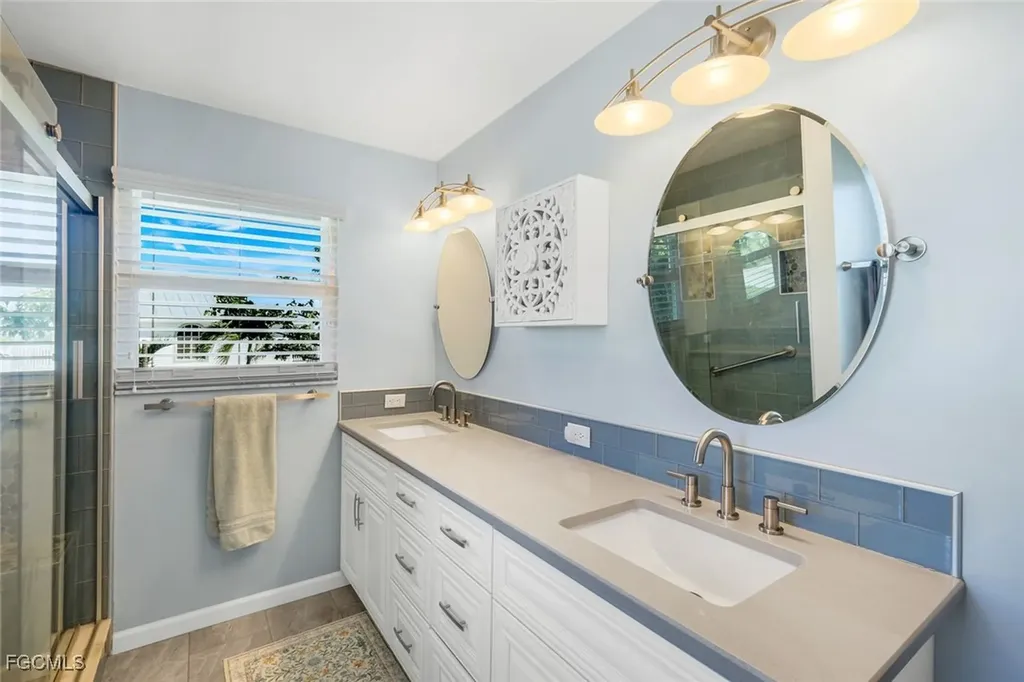 1417 Causey Court Sanibel FL 33957