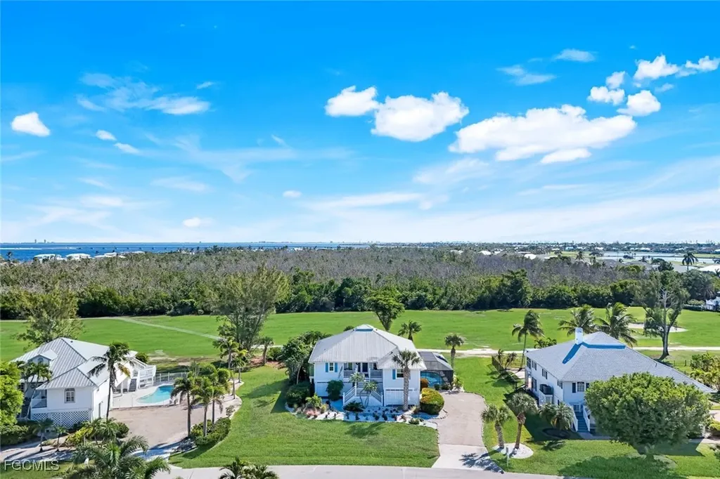 1417 Causey Court Sanibel FL 33957