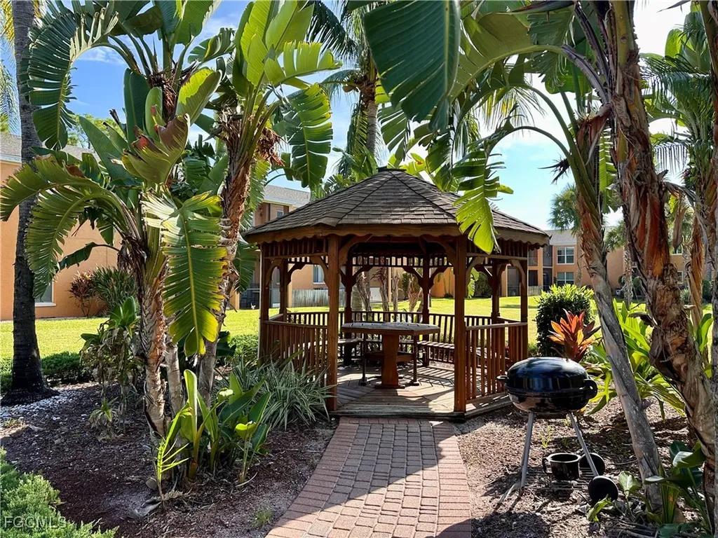 12650 Kenwood Lane Fort Myers FL 33907