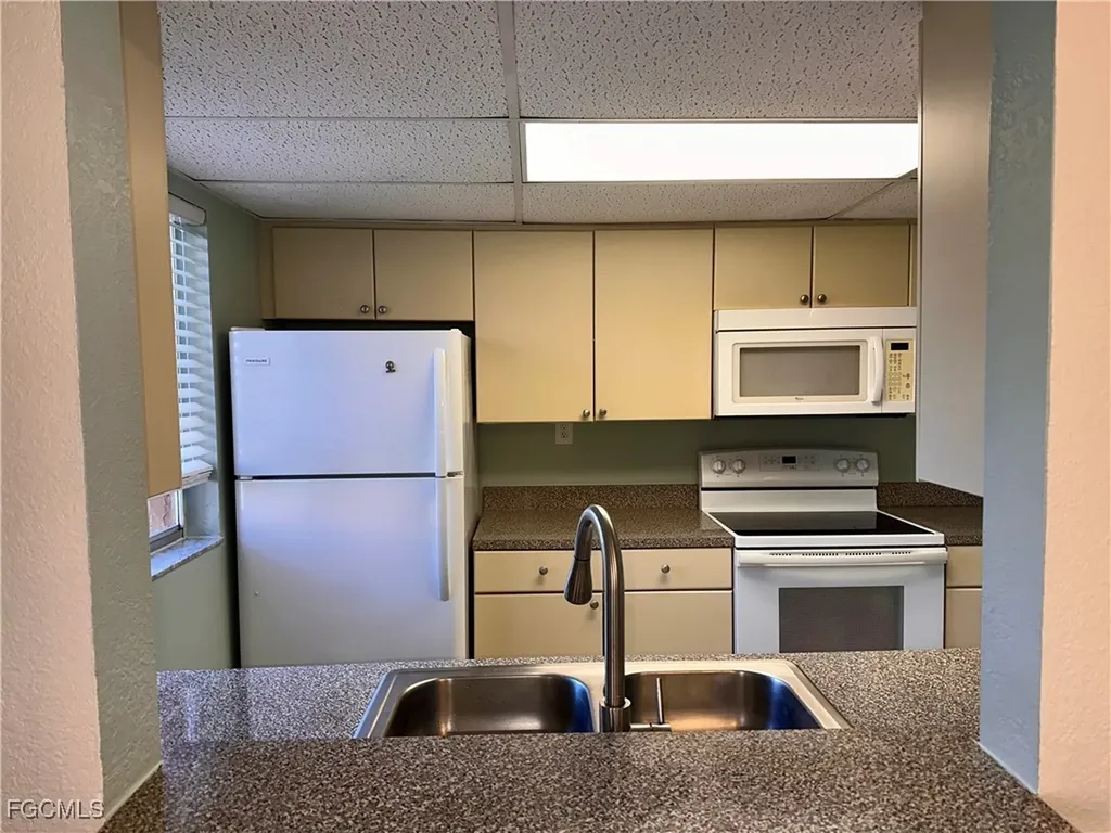 12650 Kenwood Lane Fort Myers FL 33907