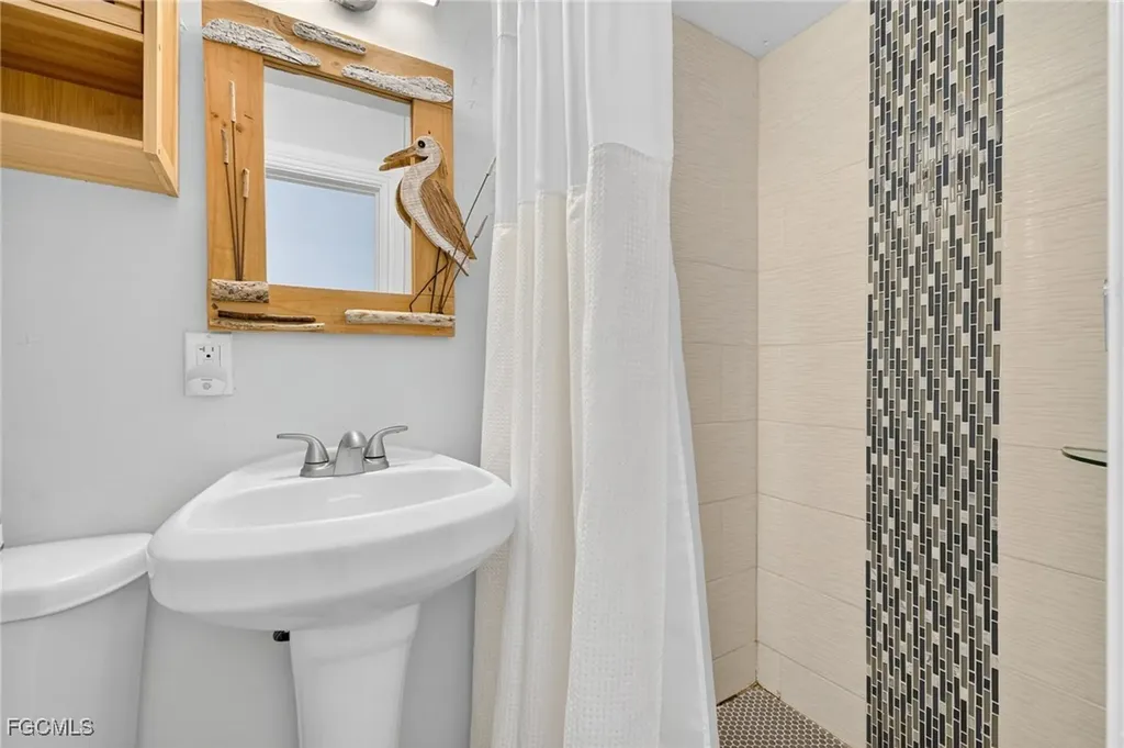 1220 Morningside Place Sanibel FL 33957