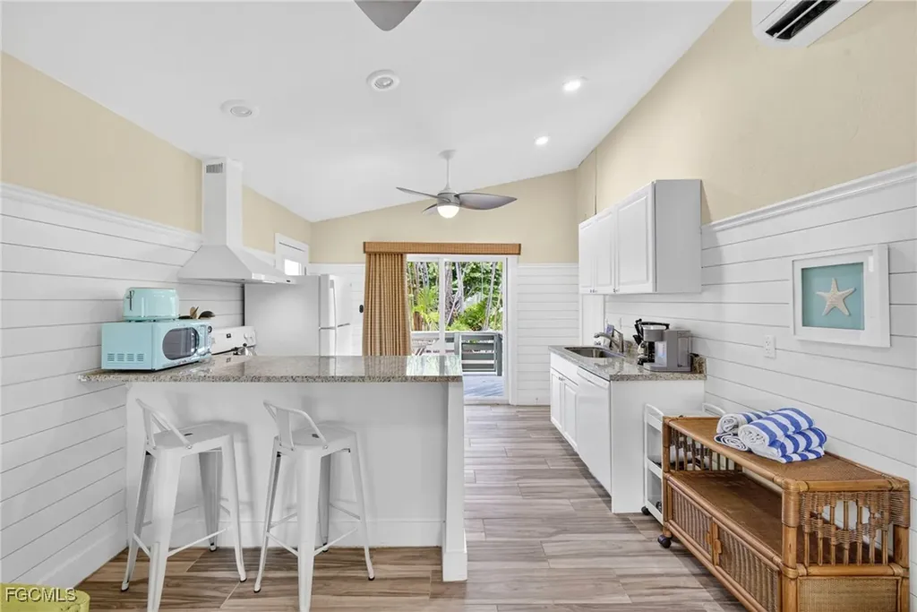 1220 Morningside Place Sanibel FL 33957