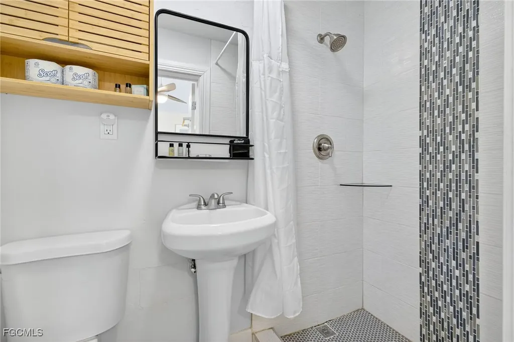 1220 Morningside Place Sanibel FL 33957
