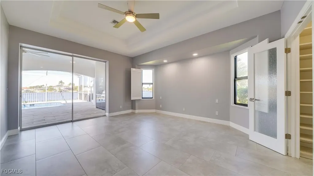 313 SE 33rd Terrace Cape Coral FL 33904