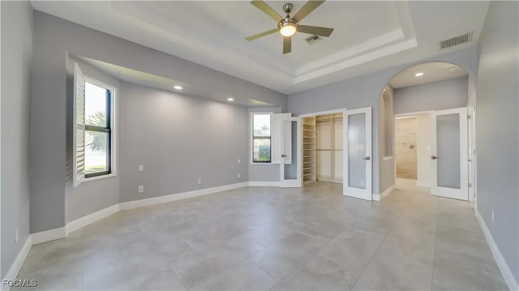 313 SE 33rd Terrace Cape Coral FL 33904