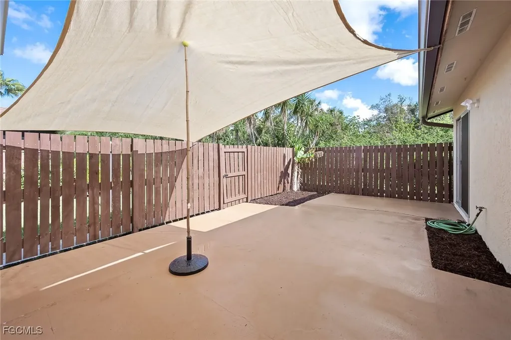 15467 Crystal Lake Drive North Fort Myers FL 33917