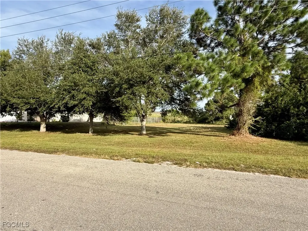 4540 Golfview Boulevard Lehigh Acres FL 33973