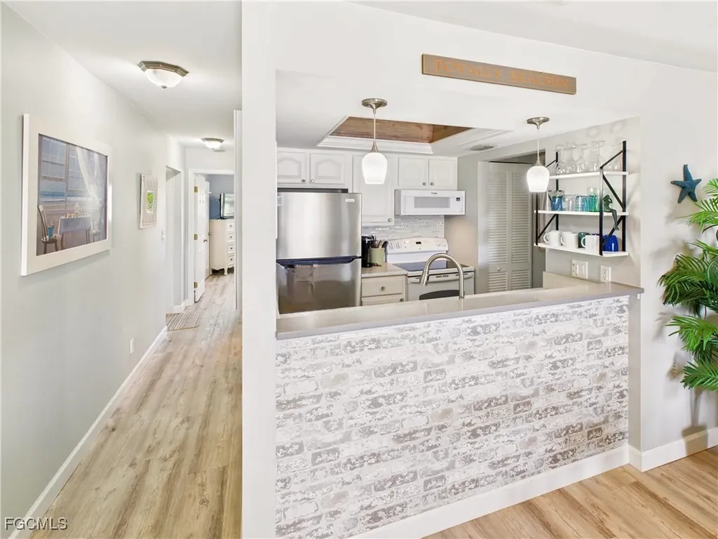 200 Lenell Road Fort Myers Beach FL 33931