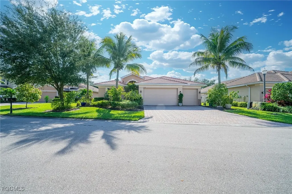 13450 Seaside Harbour Drive North Fort Myers FL 33903