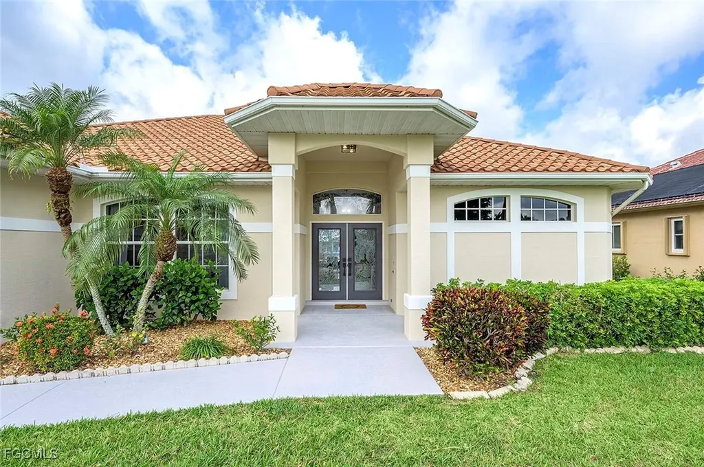 4114 SW 26th Place Cape Coral FL 33914