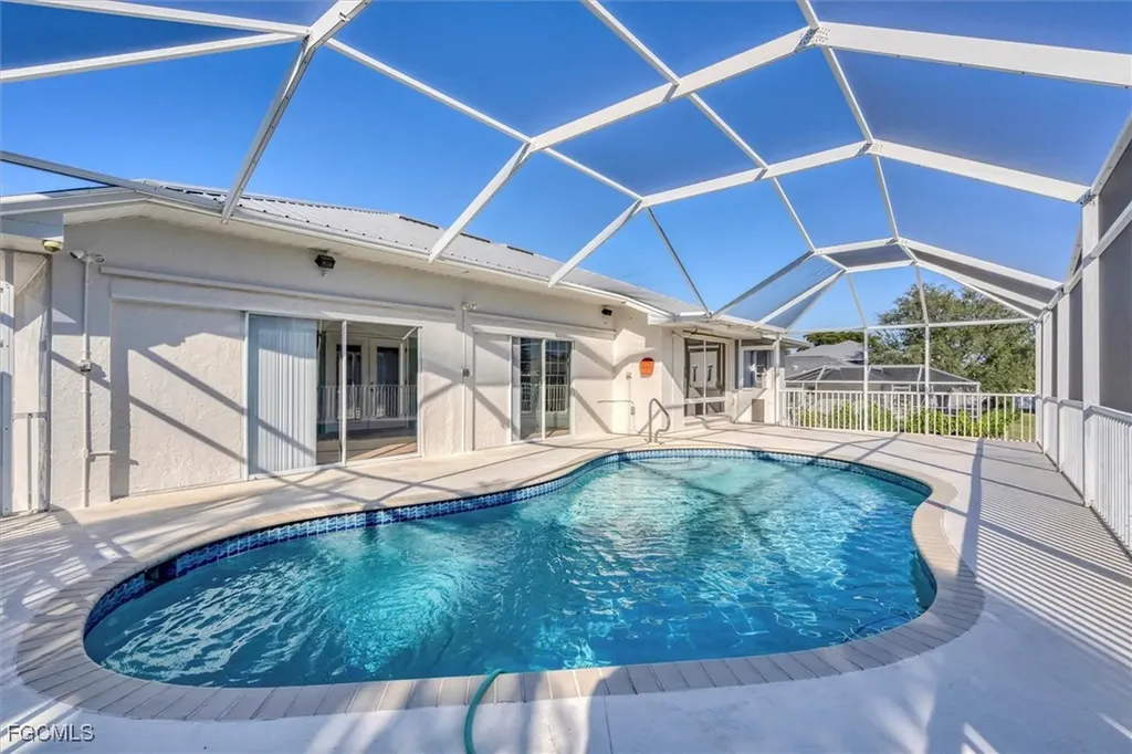 17585 Blackfriar Drive Fort Myers FL 33908