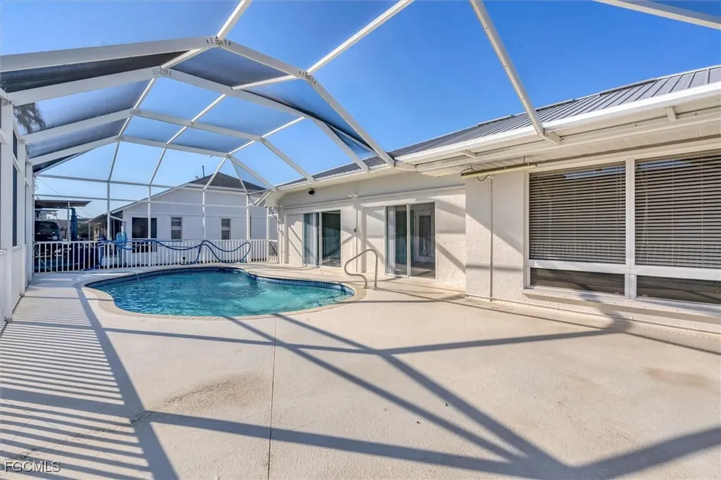 17585 Blackfriar Drive Fort Myers FL 33908