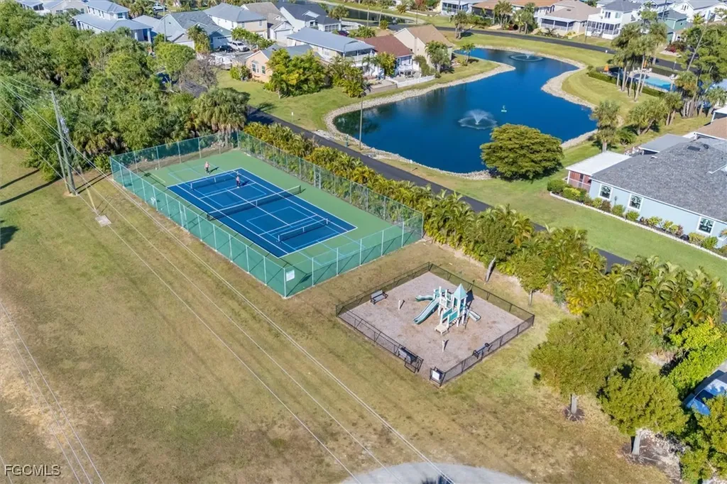 17585 Blackfriar Drive Fort Myers FL 33908