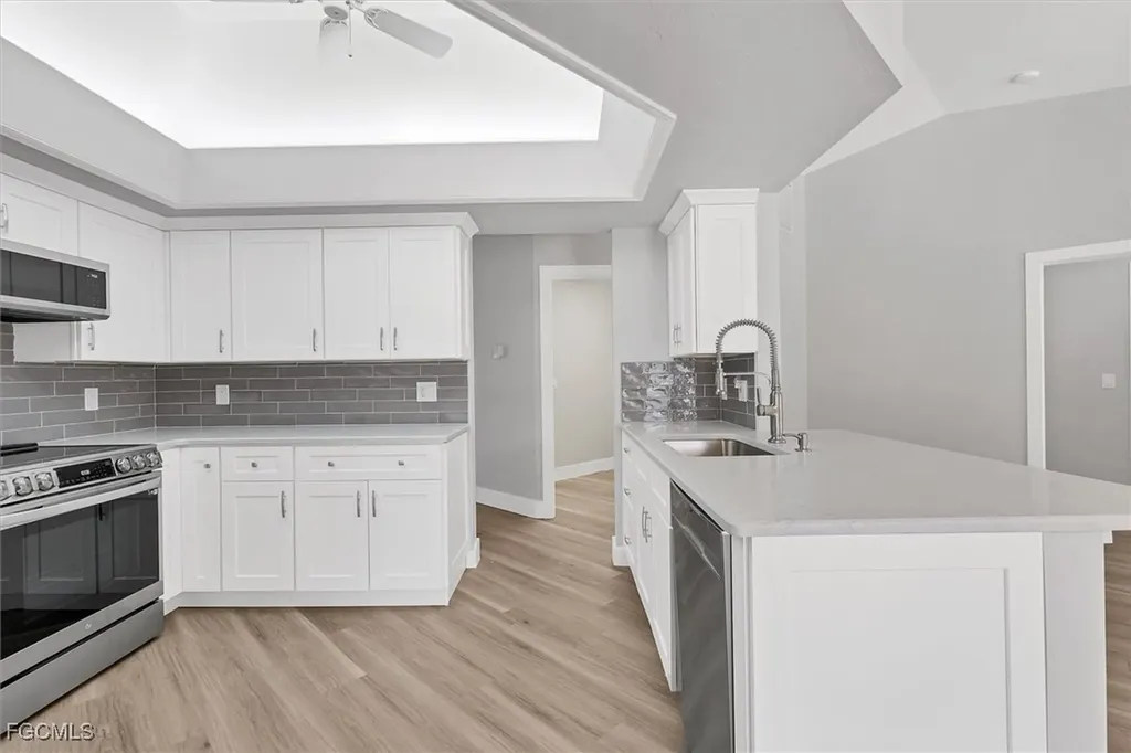 17585 Blackfriar Drive Fort Myers FL 33908