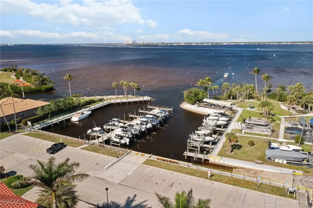 14815 Laguna Drive Fort Myers FL 33908