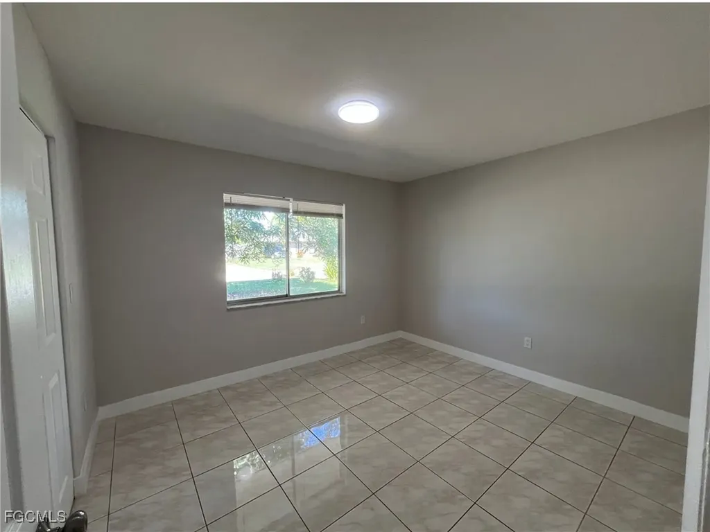 4033 School Circle Labelle FL 33935