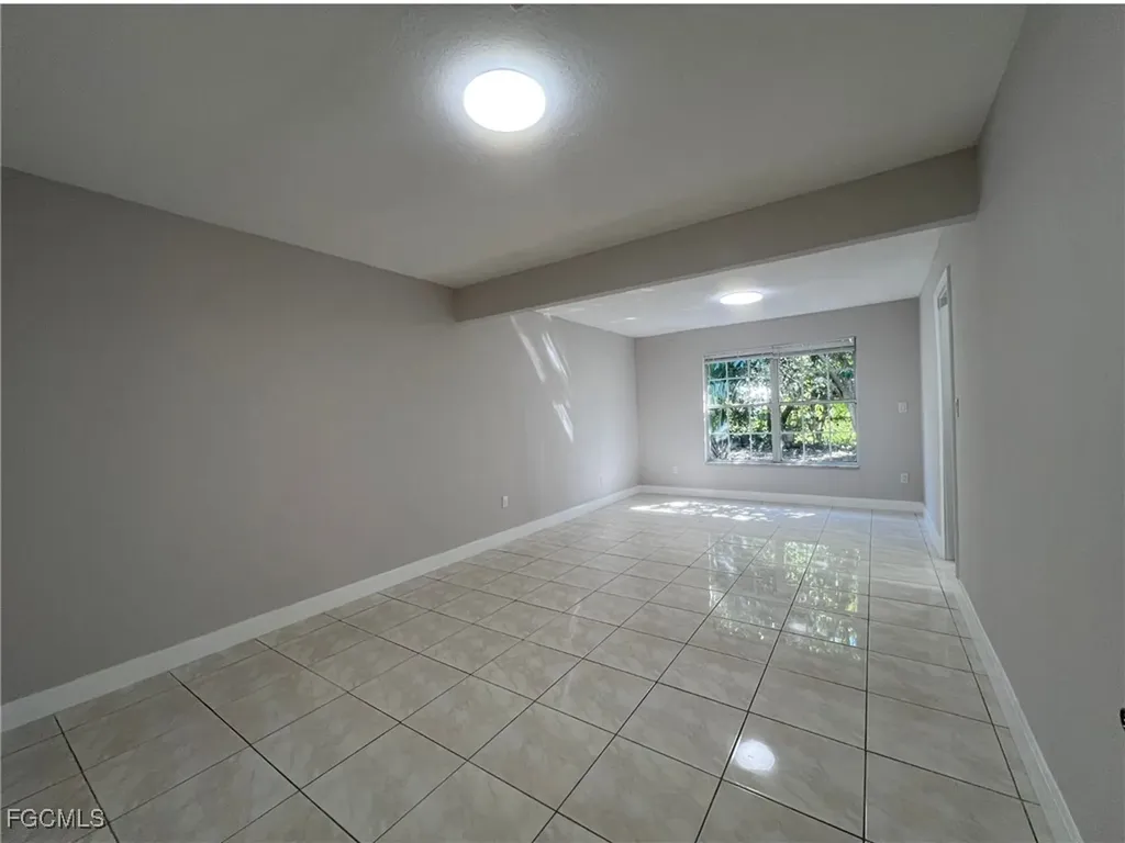 4033 School Circle Labelle FL 33935