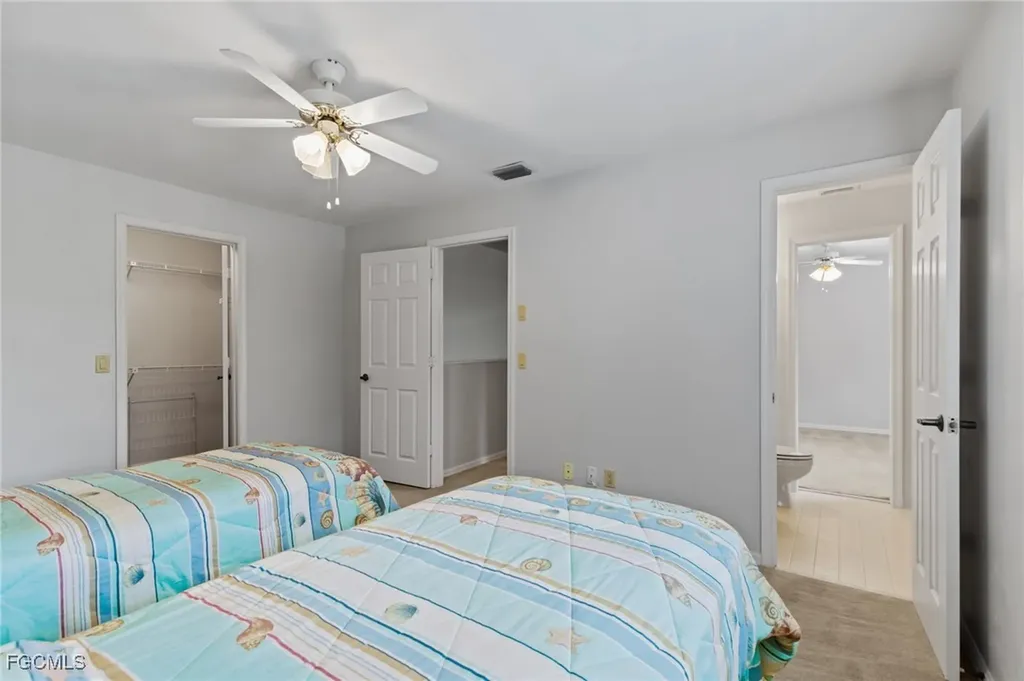 27163 Kindlewood Lane Bonita Springs FL 34134