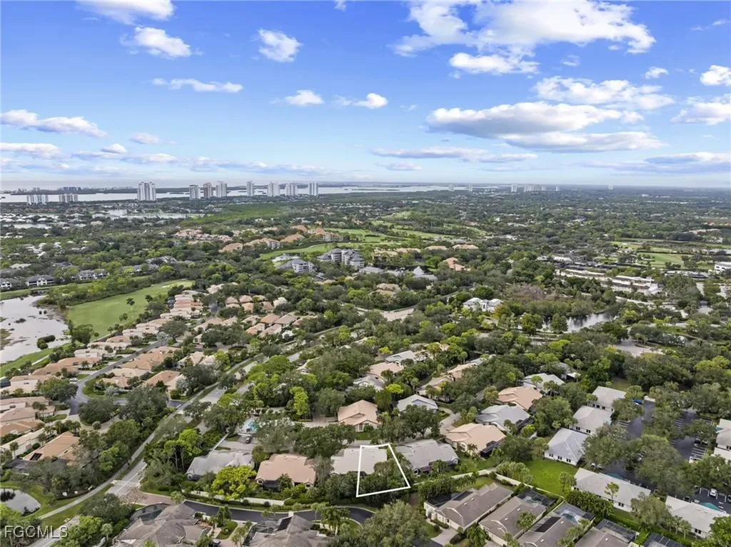 27163 Kindlewood Lane Bonita Springs FL 34134