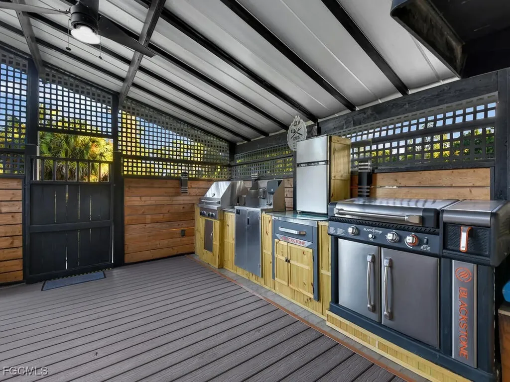 1891 Seminole Harbor Drive Alva FL 33920