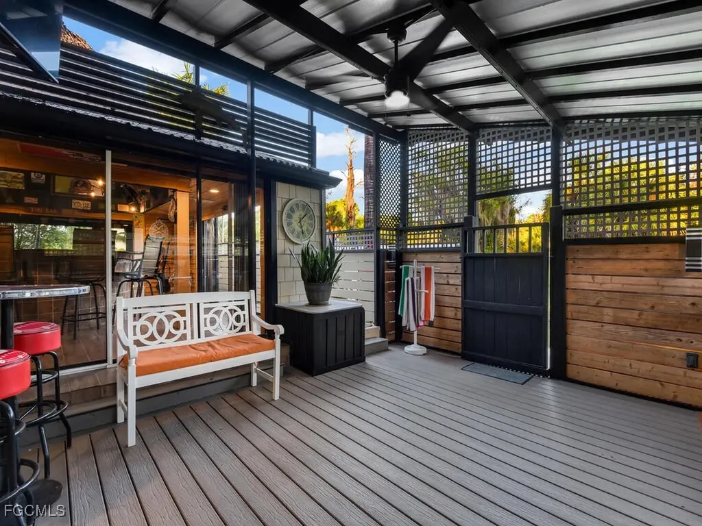 1891 Seminole Harbor Drive Alva FL 33920