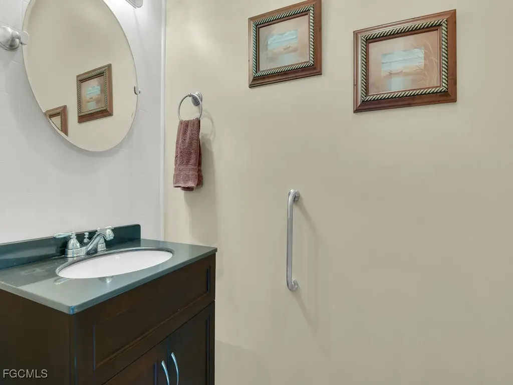 1891 Seminole Harbor Drive Alva FL 33920