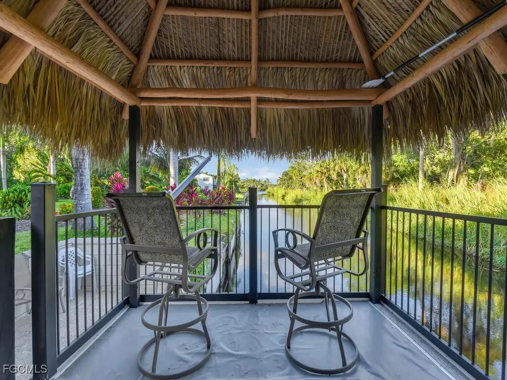 1891 Seminole Harbor Drive Alva FL 33920