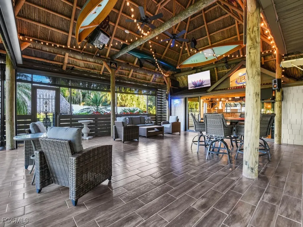 1891 Seminole Harbor Drive Alva FL 33920