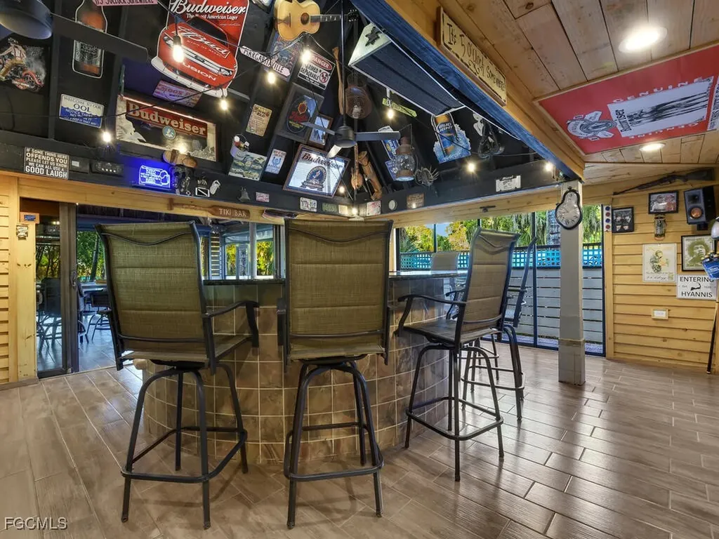 1891 Seminole Harbor Drive Alva FL 33920