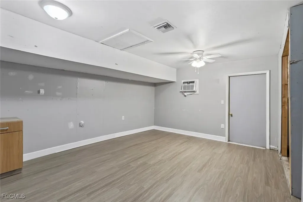 18417 Lee Road Fort Myers FL 33967