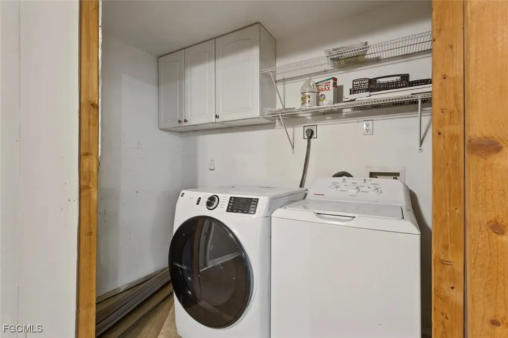 18417 Lee Road Fort Myers FL 33967