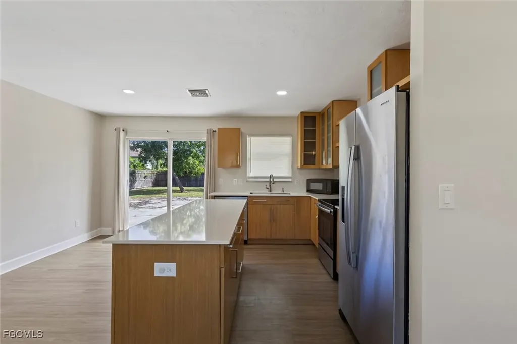 18417 Lee Road Fort Myers FL 33967