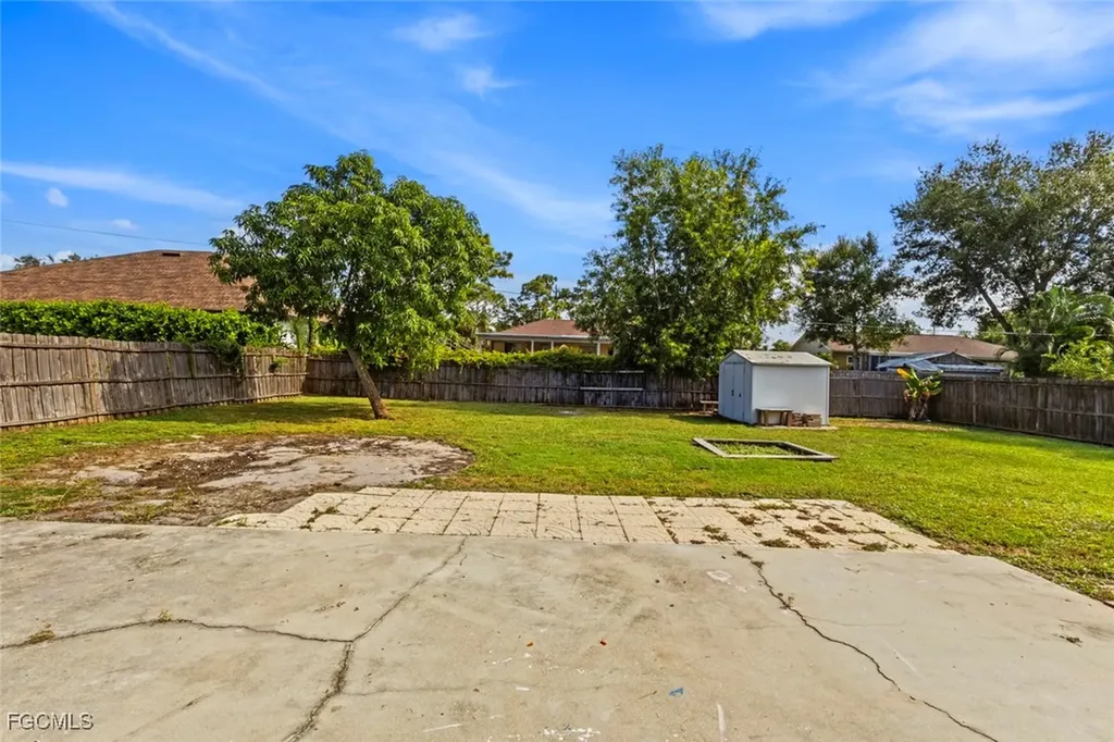 18417 Lee Road Fort Myers FL 33967