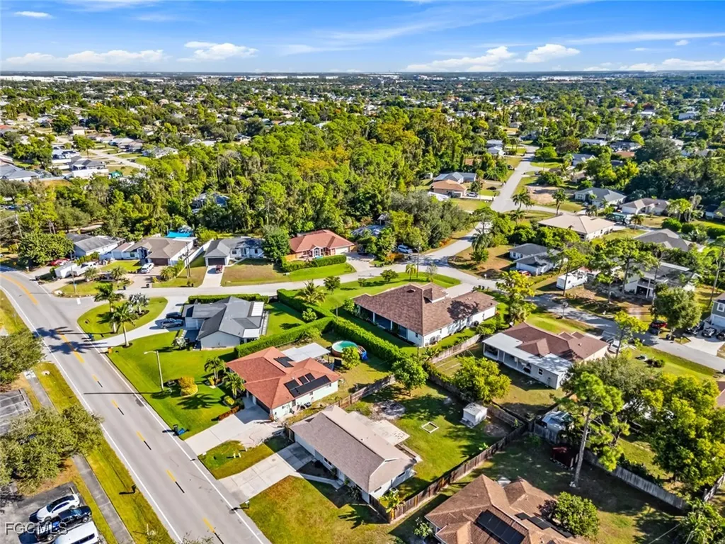 18417 Lee Road Fort Myers FL 33967