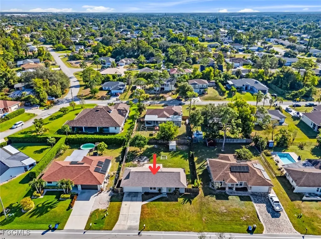 18417 Lee Road Fort Myers FL 33967