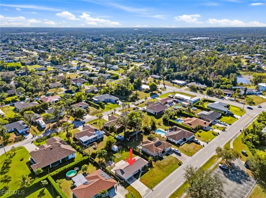 18417 Lee Road Fort Myers FL 33967