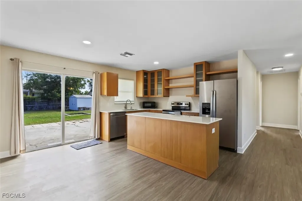 18417 Lee Road Fort Myers FL 33967