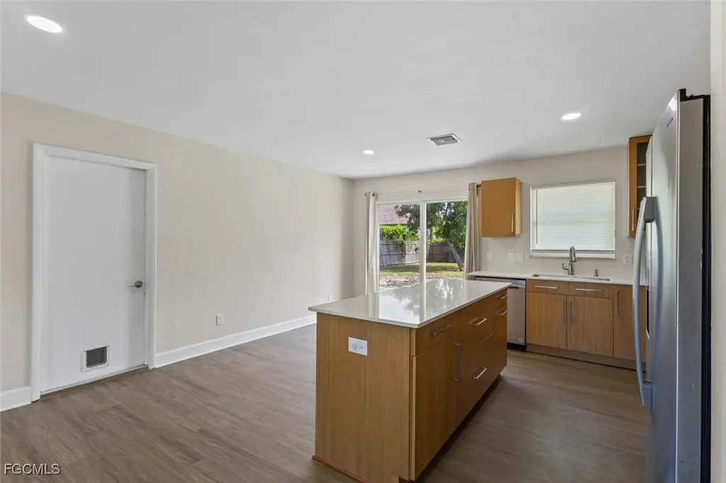 18417 Lee Road Fort Myers FL 33967