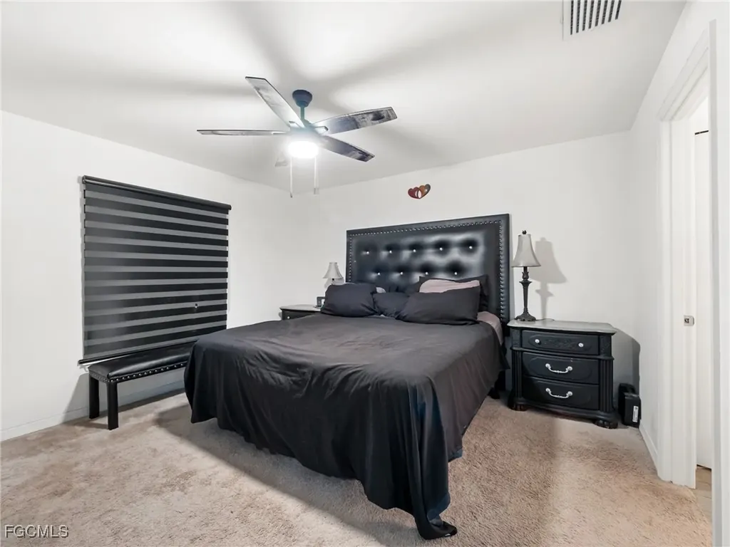 2737 NE 2nd Place Cape Coral FL 33909