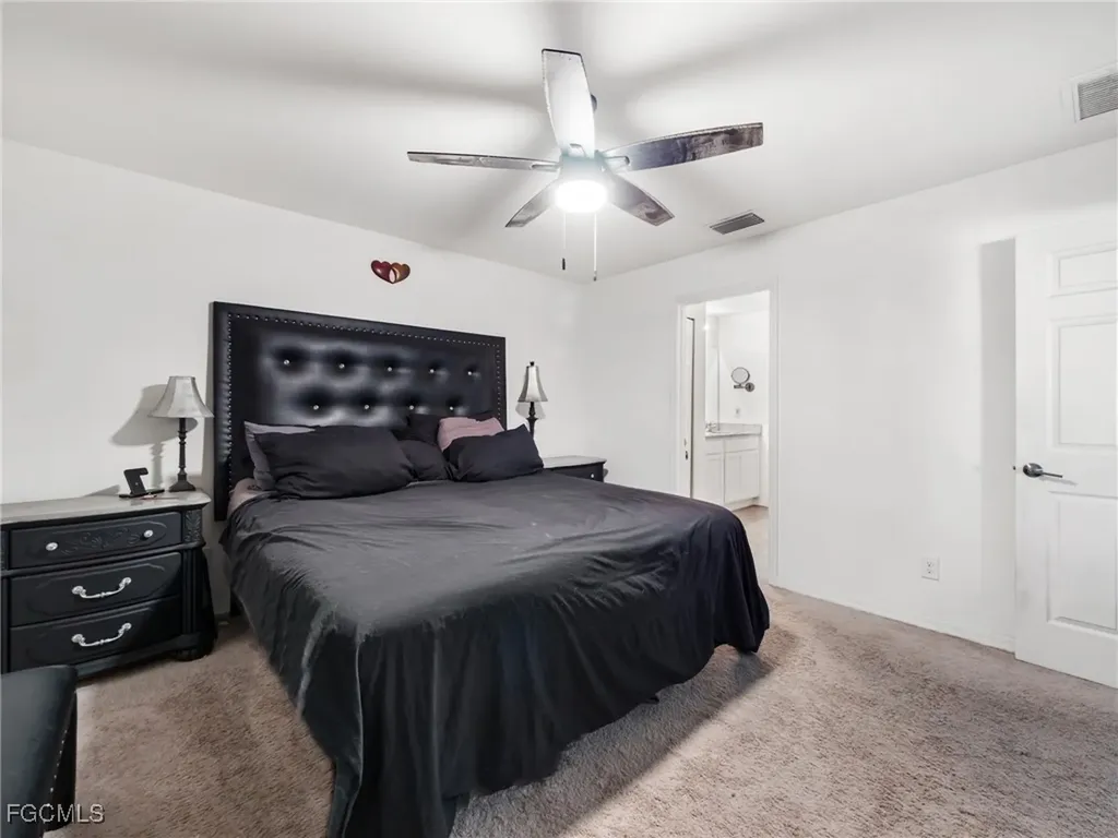 2737 NE 2nd Place Cape Coral FL 33909