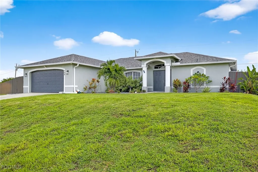309 NE 30th Terrace Cape Coral FL 33909