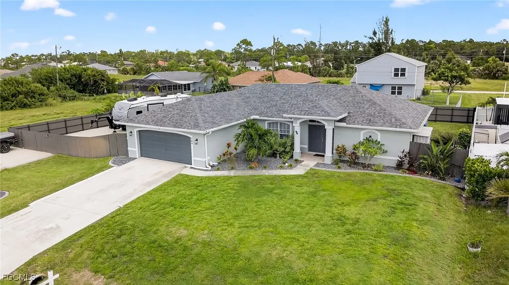 309 NE 30th Terrace Cape Coral FL 33909