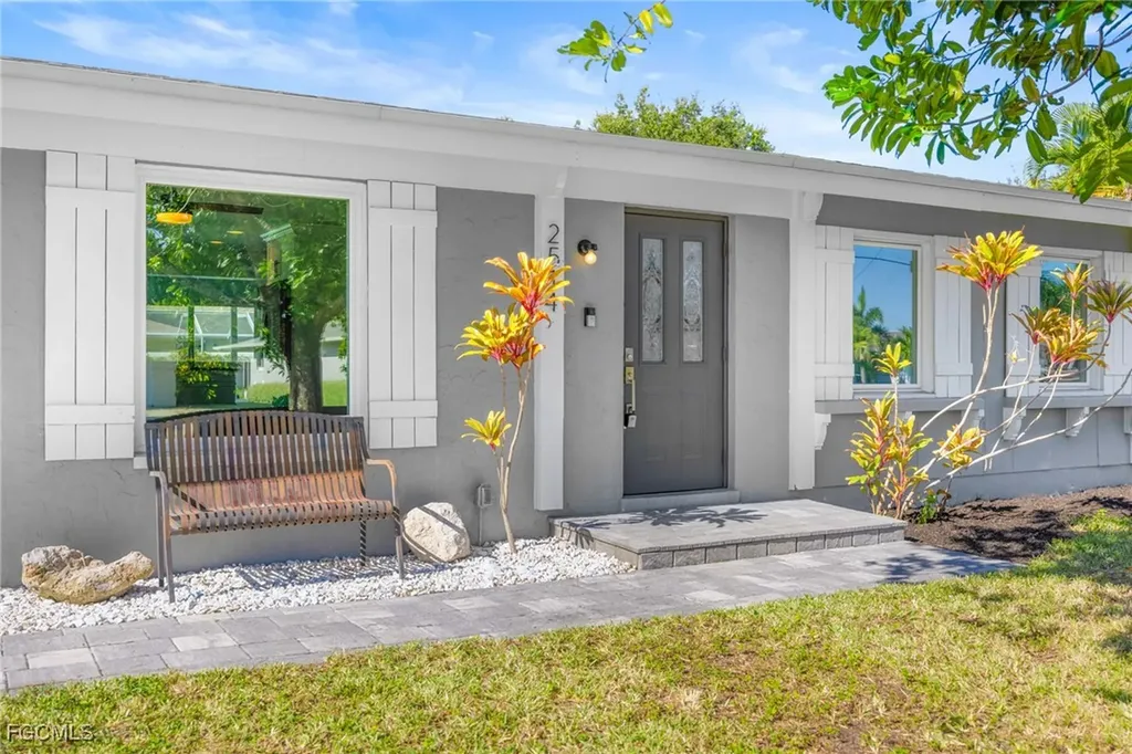 2514 SE 26th Avenue Cape Coral FL 33904