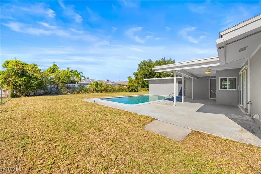 2514 SE 26th Avenue Cape Coral FL 33904