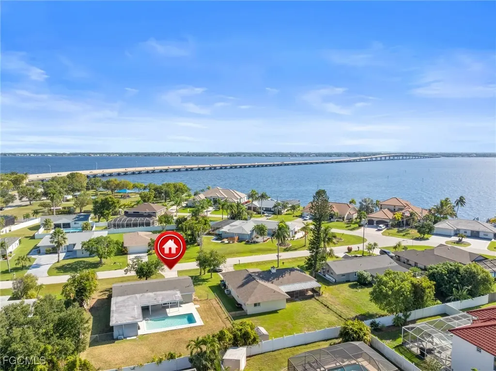 2514 SE 26th Avenue Cape Coral FL 33904