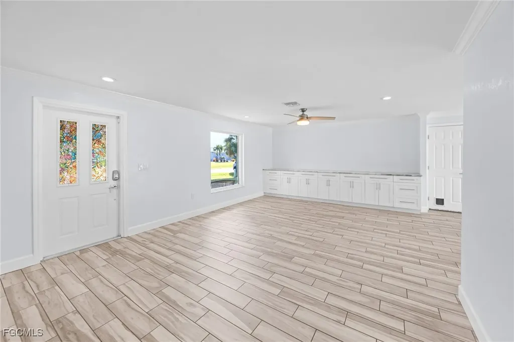 2514 SE 26th Avenue Cape Coral FL 33904