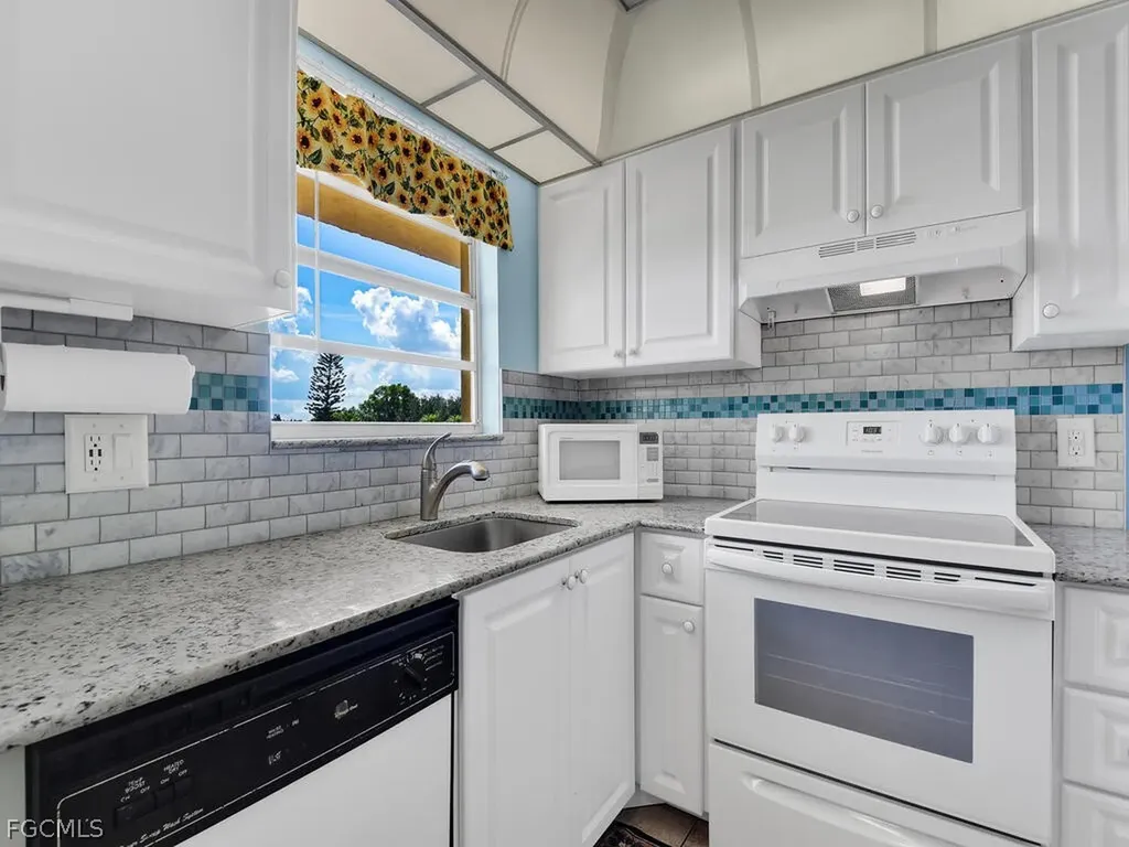 4380 27th Court SW Naples FL 34116