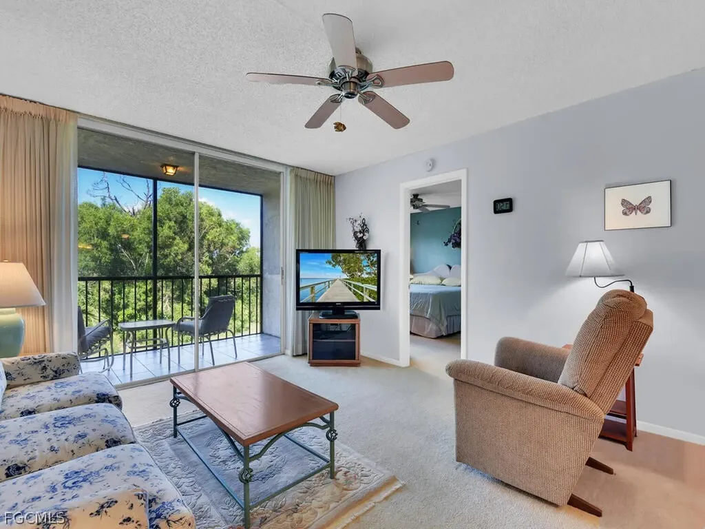 4380 27th Court SW Naples FL 34116